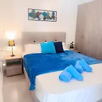 Blue House Nea Kallikrateia