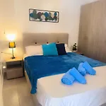 Blue House Apartament *