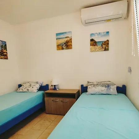 Blue House Apartment