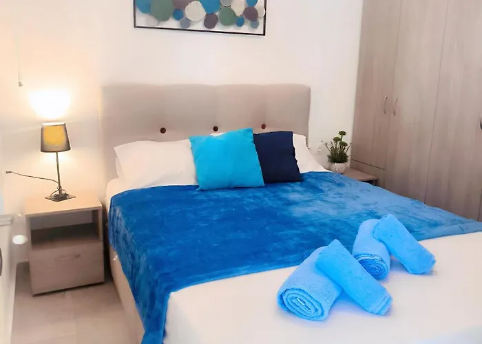 Blue House Nea Kallikrateia