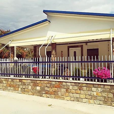 Blue House Nea Kallikrateia