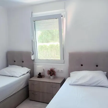 Blue House Nea Kallikrateia