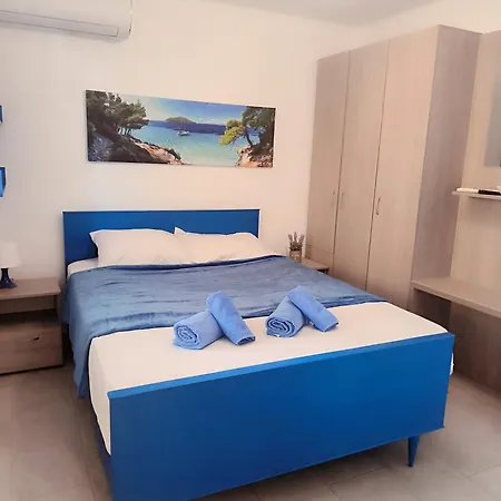 Blue House Nea Kallikrateia