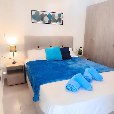 Blue House Nea Kallikrateia