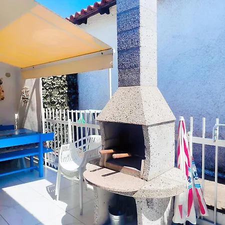 Blue House * Nea Kallikrateia